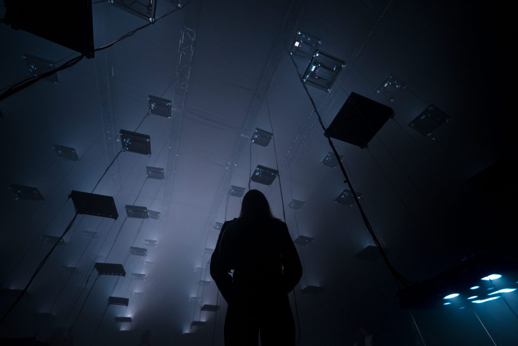 Инсталляции